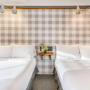 4* ホテル Paramount Times Square
